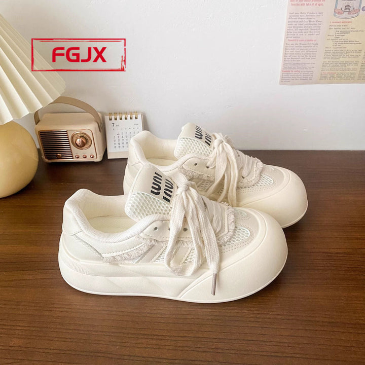 Women's sporty sneakers with breathable mesh and chunky sole Mune Fashion