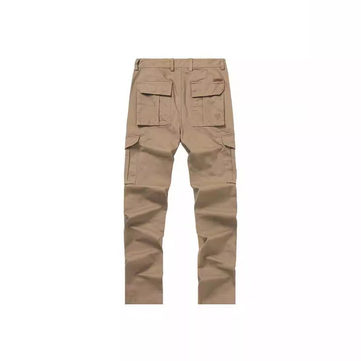 Men's cargo pants in slim-straight cut with multiple pockets and reinforced knees Mune Fashion