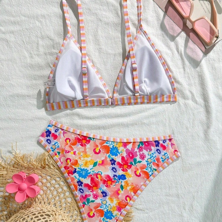 Women's triangle bikini set with floral pattern and playful design Mune Fashion