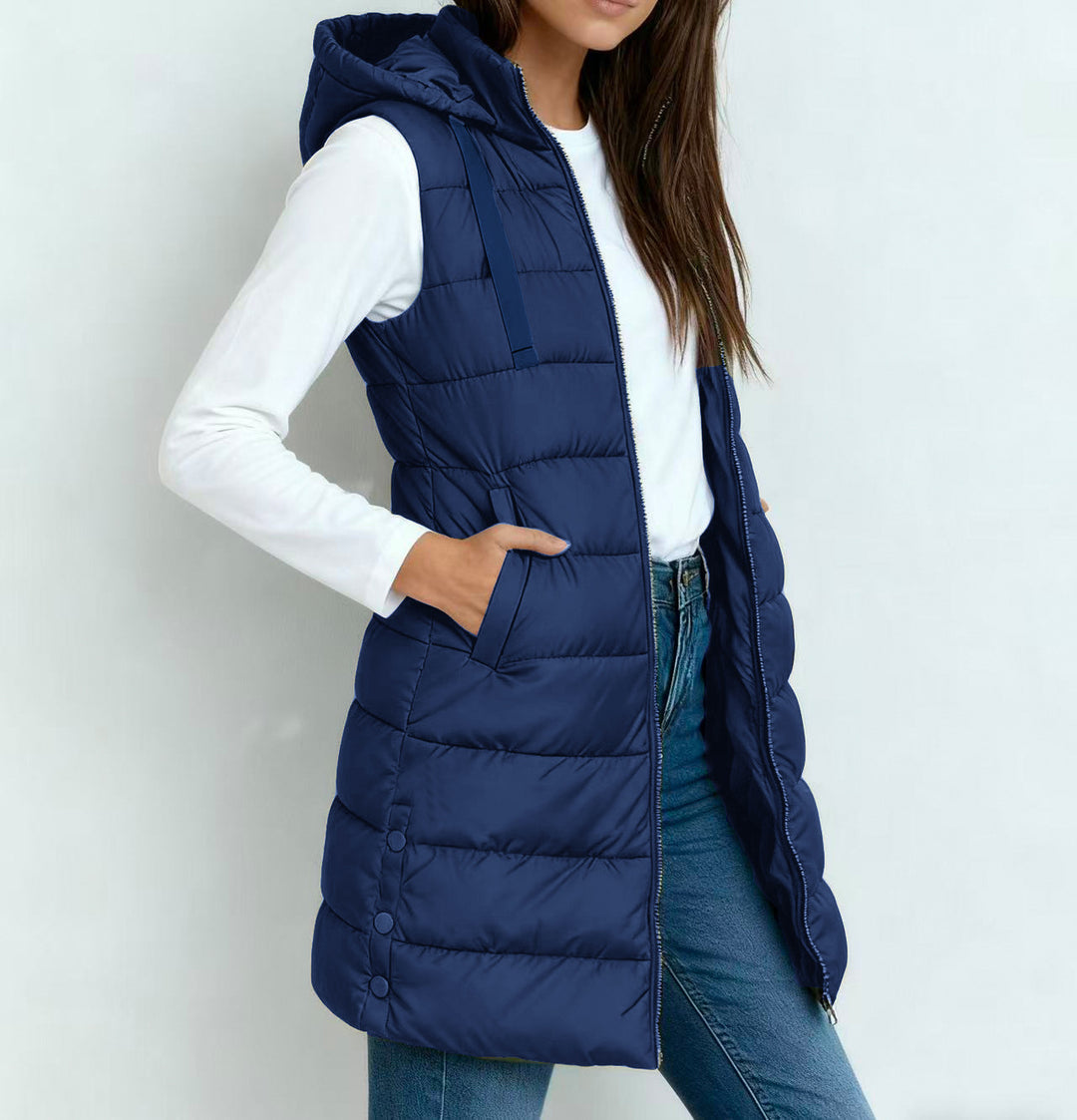 Ladies nan long quilted hooded vest with two-way zipper and side pockets Mune Fashion