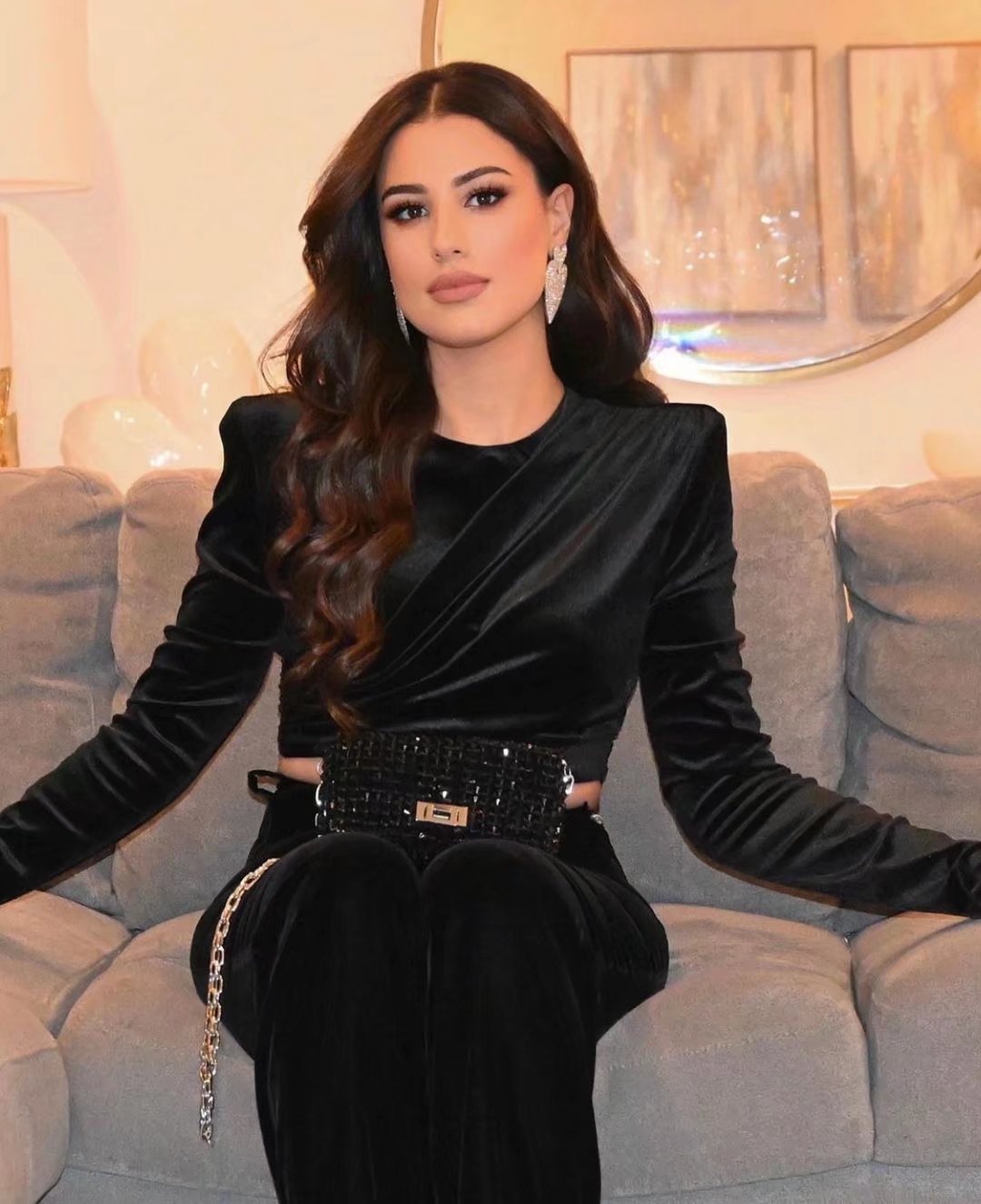 Women Velvet Cropped Blouse with Draping and Round Neck Mune Fashion