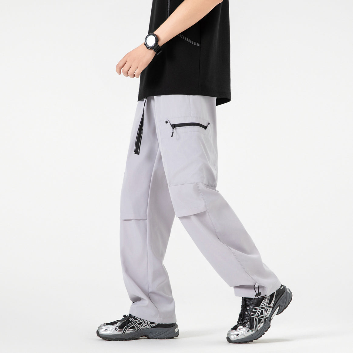 Damen Weite Utility-Cargohose mit verstellbarem Beinabschluss und Multifachtaschen Mune Fashion