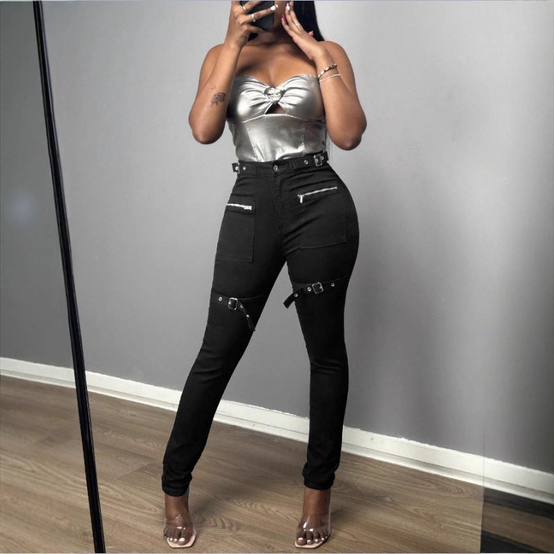 Women High-Waist Skinny Jeans with decorative zippers, patch pockets and belt decor Mune Fashion
