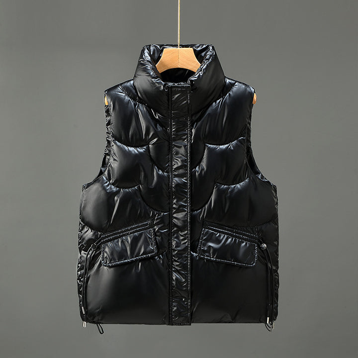 Women's quilted gilet with high stand-up collar, padded, two flap pockets and adjustable hem Mune Fashion