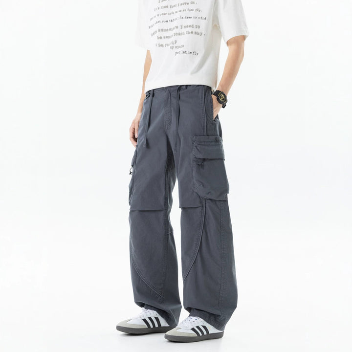 Men's loose-fitting utility cargo pants with multiple pockets and adjustable waistband Drune