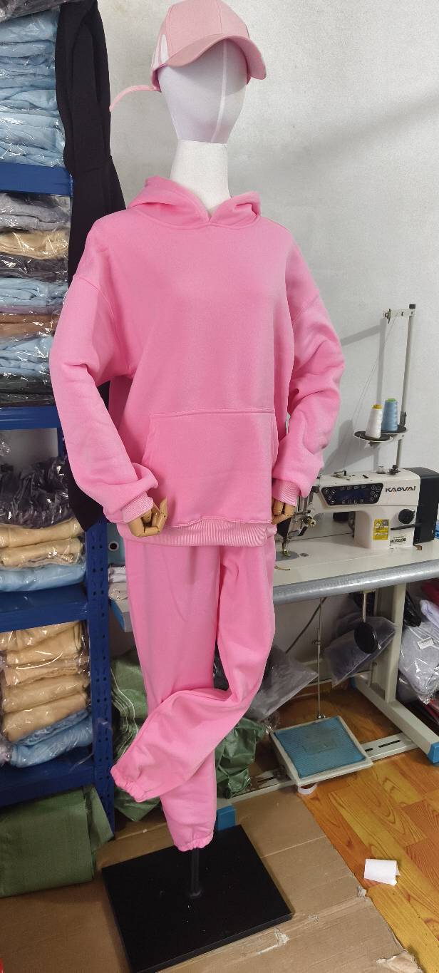 Women's cozy oversized hoodie and jogger lounge set made of cotton blend Mune Fashion