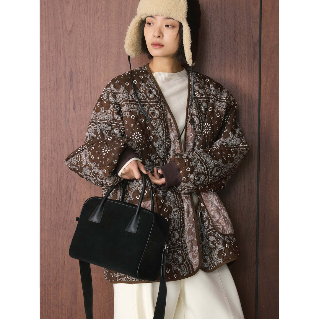 Women's quilted jacket with bandana print, oversized silhouette and patch pockets Mune Fashion