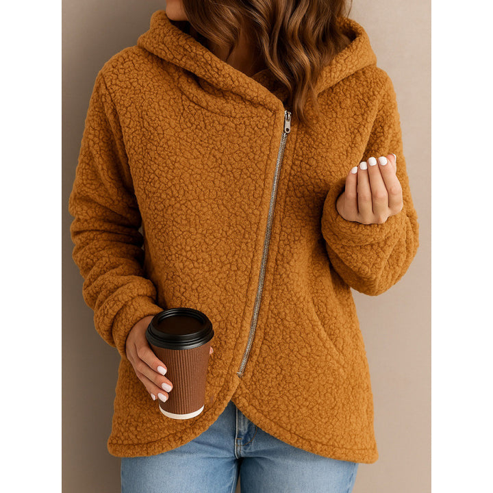 Women's teddy fleece jacket with asymmetrical zipper, hood and curved hem Mune Fashion