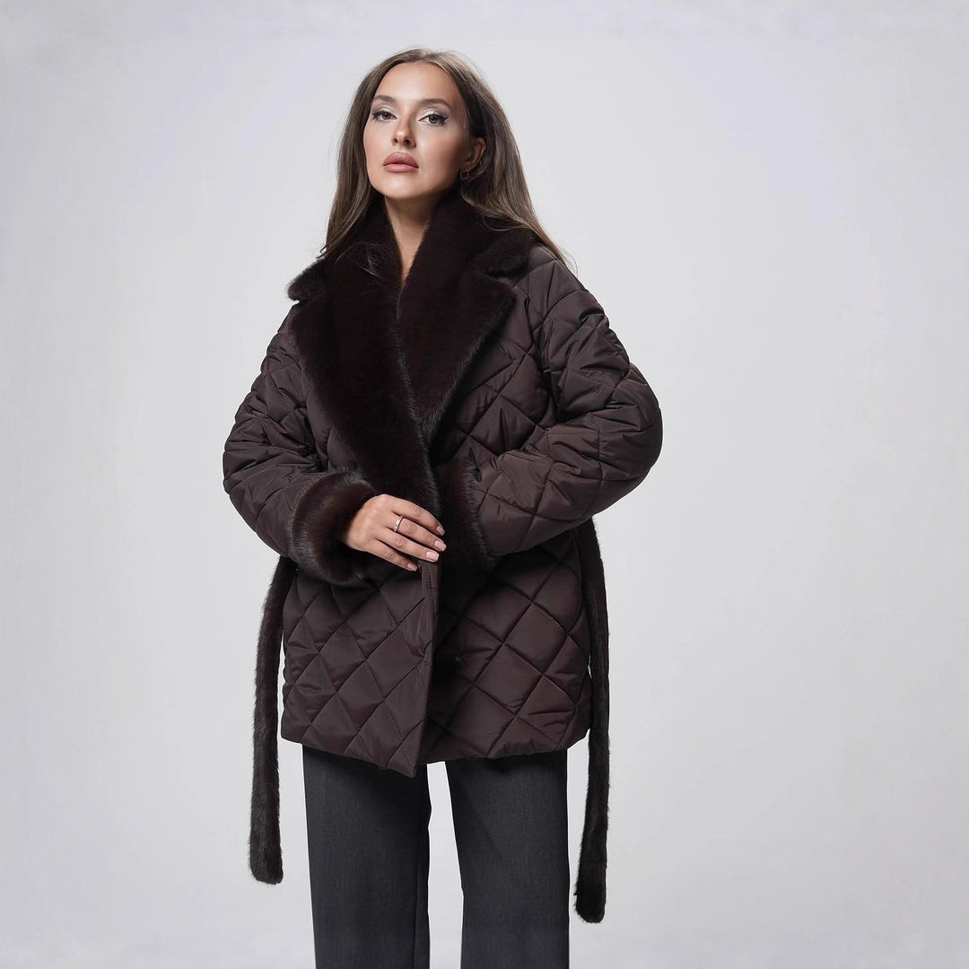 Women's quilted coat with fur trim and belted waist Mune Fashion