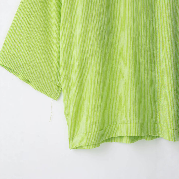 Women's Oversize Shirt Blouse made of Crinkle Fabric with Wide Sleeves and Continuous Button Placket Drune