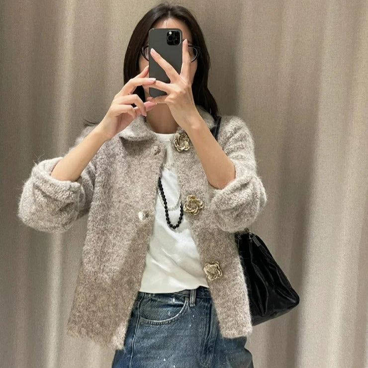 Women's short bouclé jacket with decorative flower buttons and round shawl collar Mune Fashion