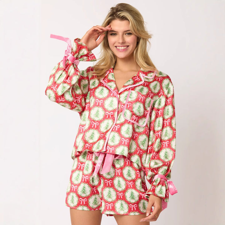 Ladies playful two-piece pajama set with ruffle sleeves, drawstring and chest pocket Mune Fashion