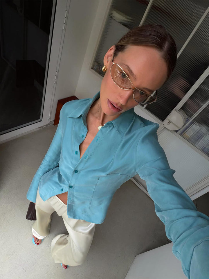Women's satin blouse with tailored cut, shirt collar, and shaping seams Mune Fashion