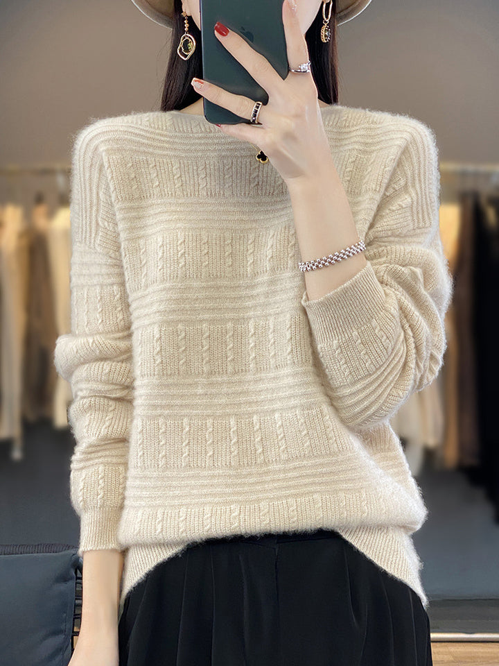 Women Oversize Fine Knit Sweater with Structural Blocks, Mohair Look and Round Neckline Mune Fashion