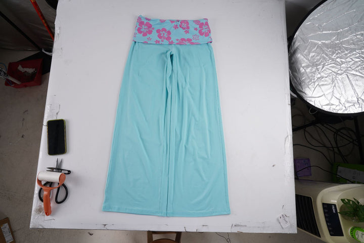 Women's wide yoga palazzo pants with folded waistband and high waist Mune Fashion