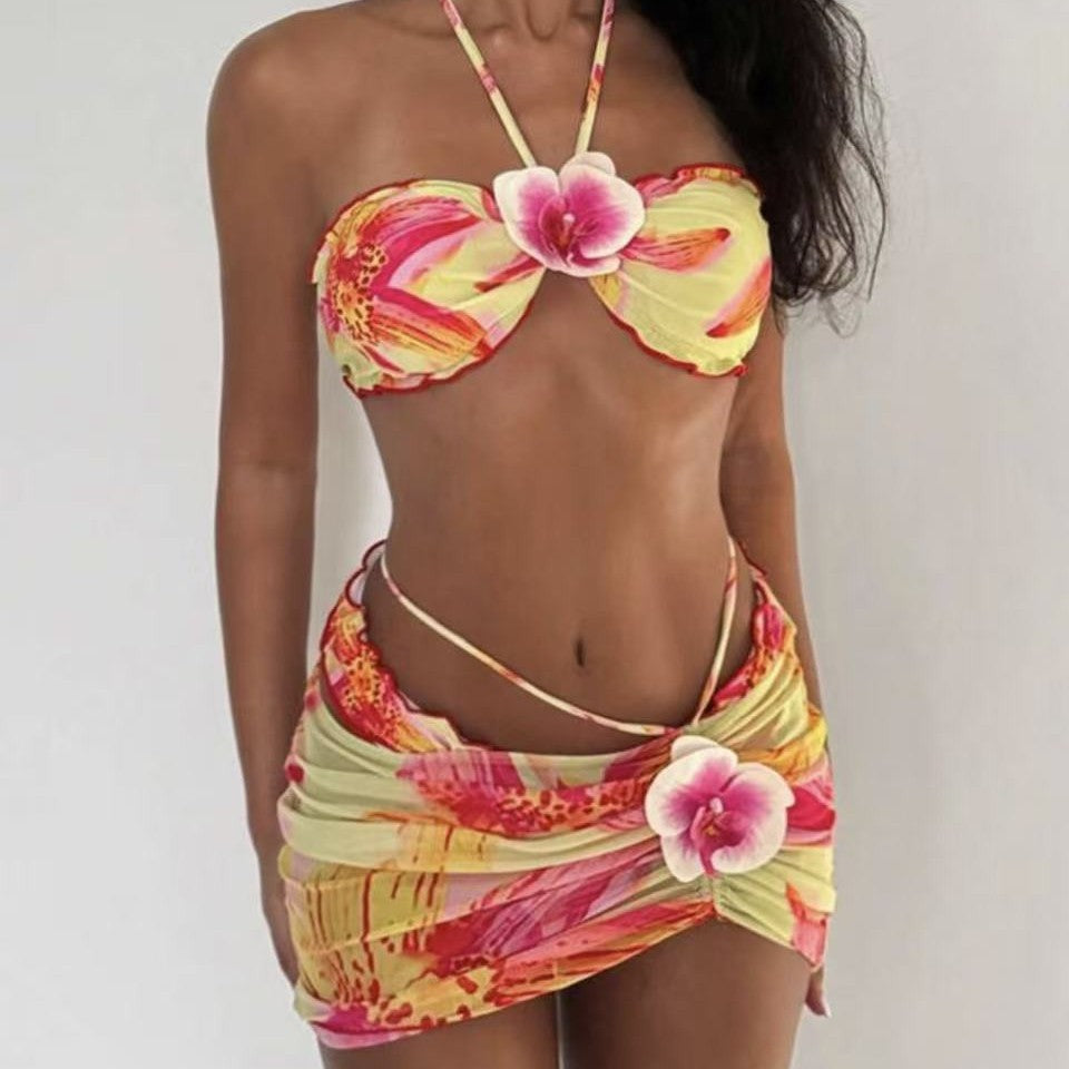 Women's Bikini Set with Floral Design and Playful Wrap Skirt Mune Fashion