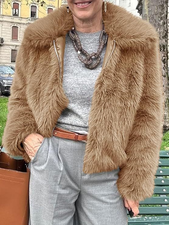 Women's short jacket made of vegan high-pile faux fur in a straight boxy cut with concealed zipper Mune Fashion