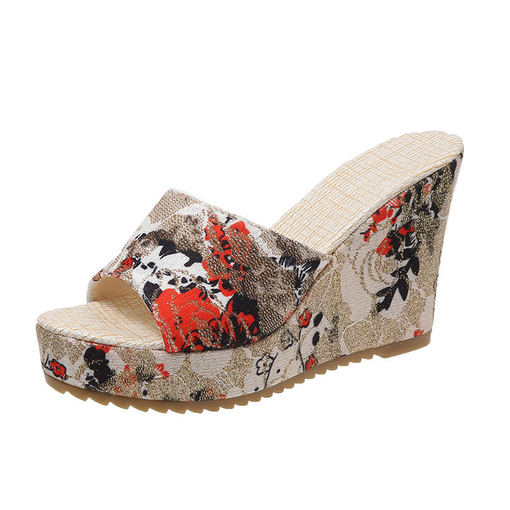 Women’s wedge-heeled slide sandal with floral jacquard fabric and platform Mune Fashion