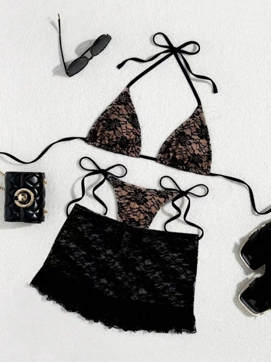 Ladies lace bikini with ruffles Mune Fashion