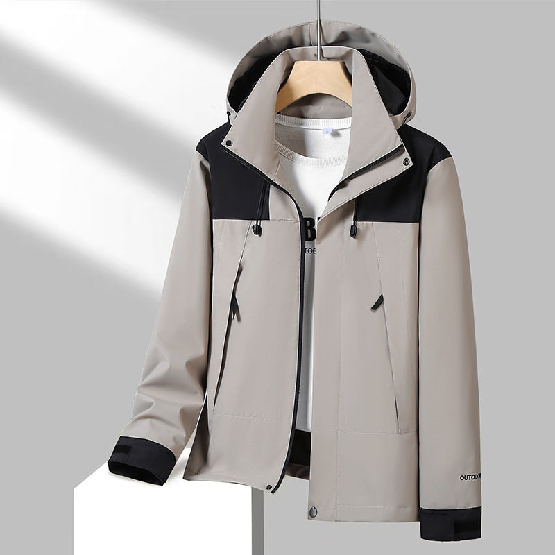 Men's Lightweight Softshell Jacket with Contrast Shoulder, Adjustable Hood and Water-Repellent Membrane Mune Fashion