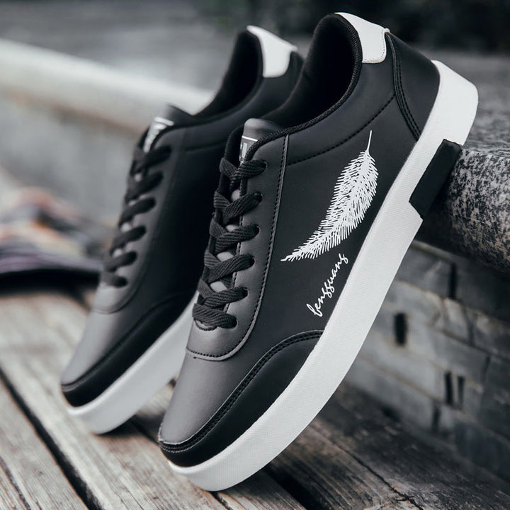 Women's sneakers made of high-quality synthetic leather with fashionable feather detail Mune Fashion