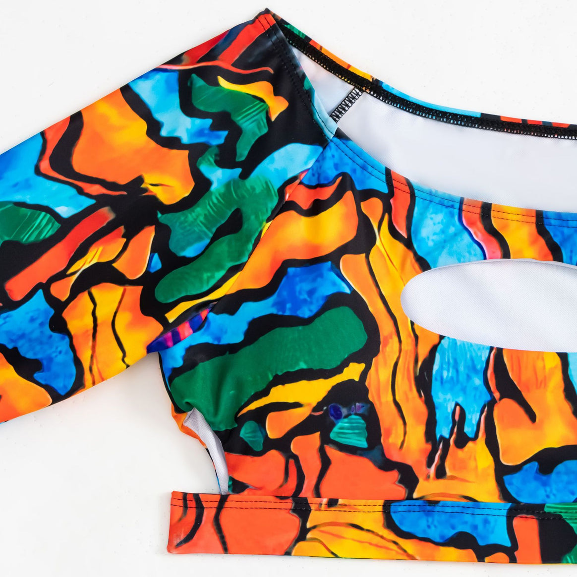 Women's Crop-Top Bikini with Long Sleeves and Fashionable Neckline Mune Fashion