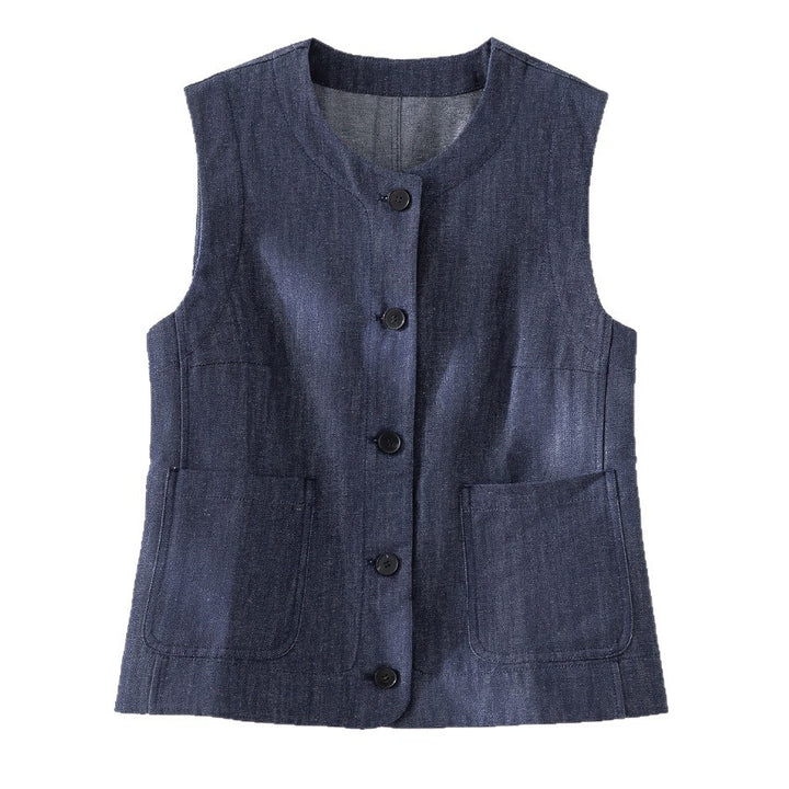 Women's sleeveless lightly tailored vest made of linen denim with button placket and patch pockets Mune Fashion