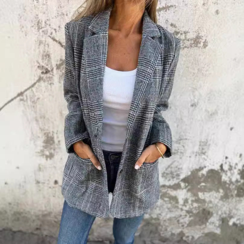Women's oversized plaid blazer with lapel collar and patch pockets Mune Fashion