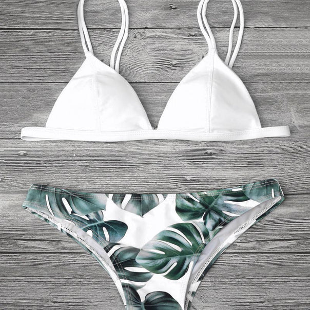 Ladies triangle bikini with trendy leaf pattern Mune Fashion