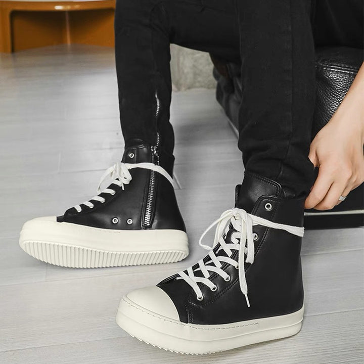 Women’s platform boots with elevated rubber platform, high shaft and reinforced toe cap Mune Fashion