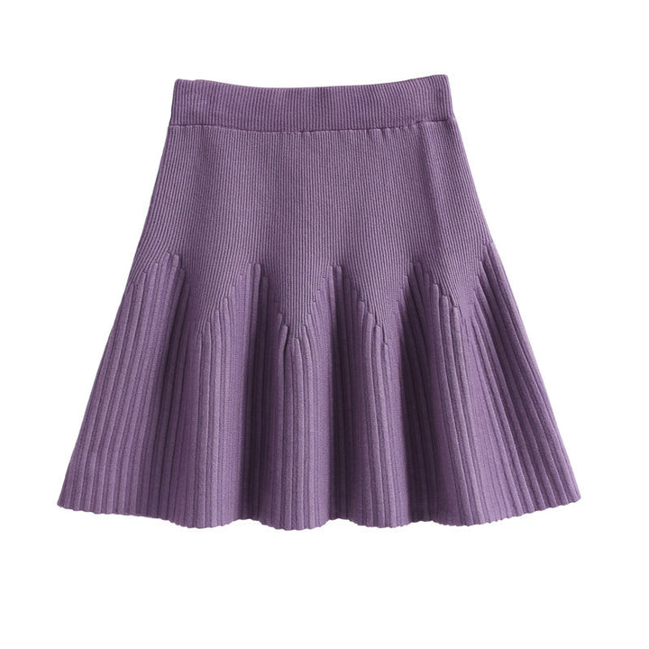 Ladies Pleated Skirt with Soft Material and Elegant Wave Pattern Mune Fashion