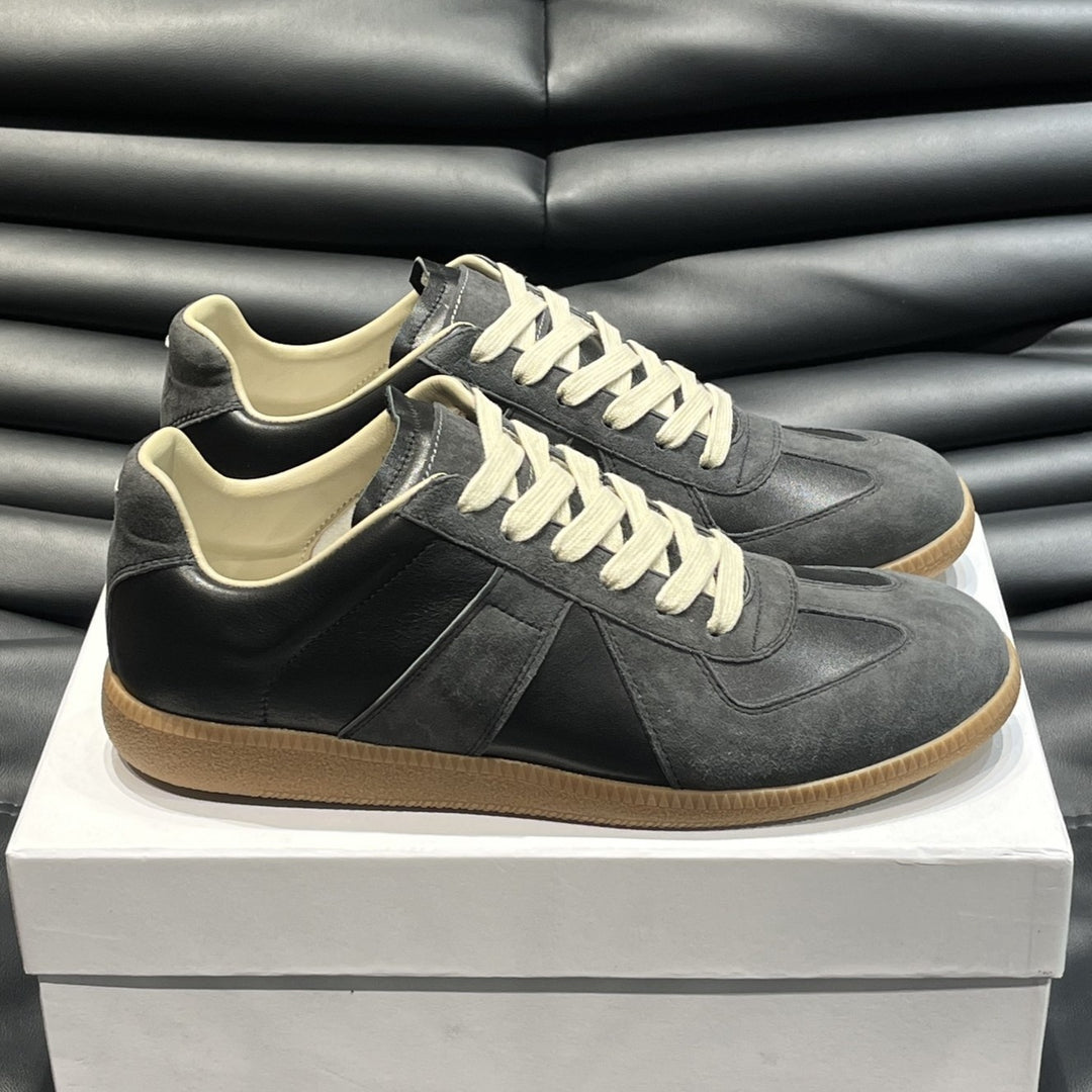 Women Sporty Sneakers