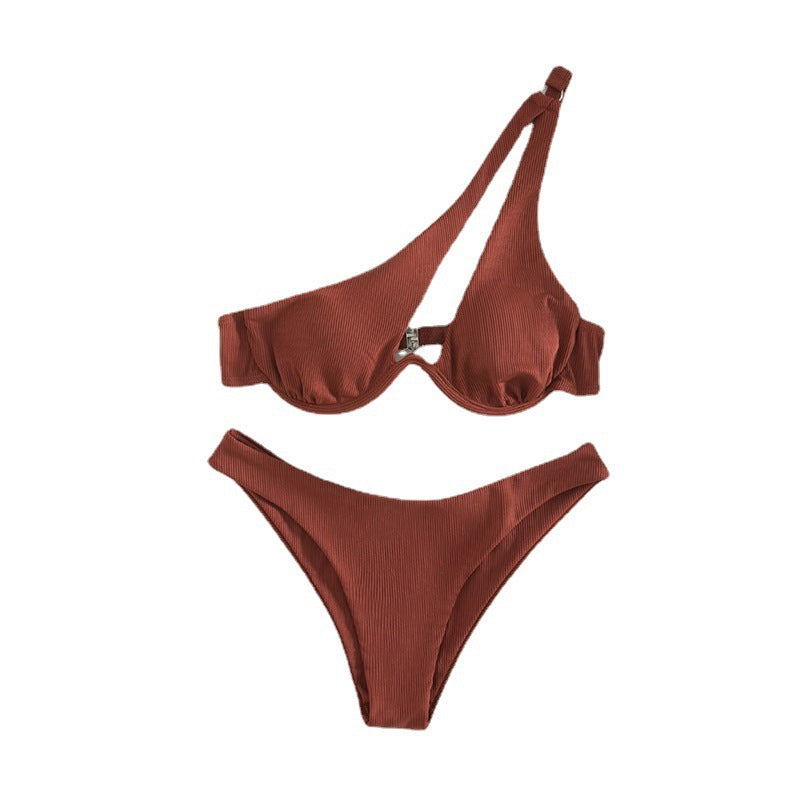 Women's triangle bikini with asymmetric cut and elastic straps Mune Fashion