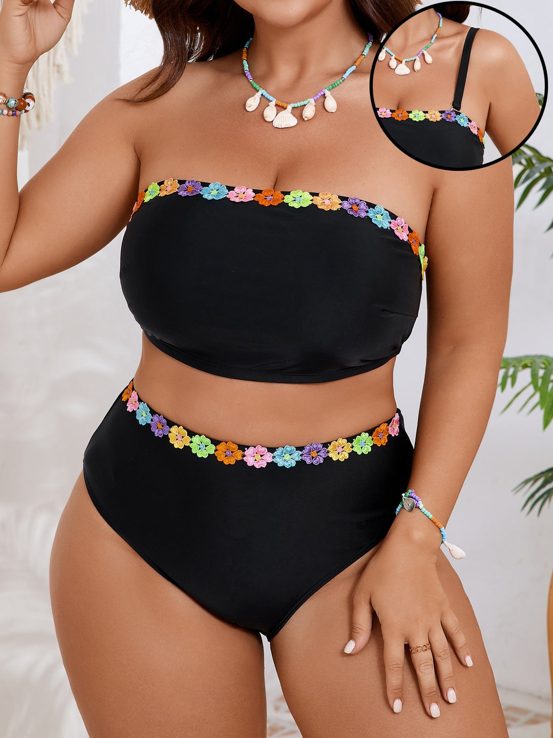 Women's Bandeau Bikini Set with Floral Accent Mune Fashion