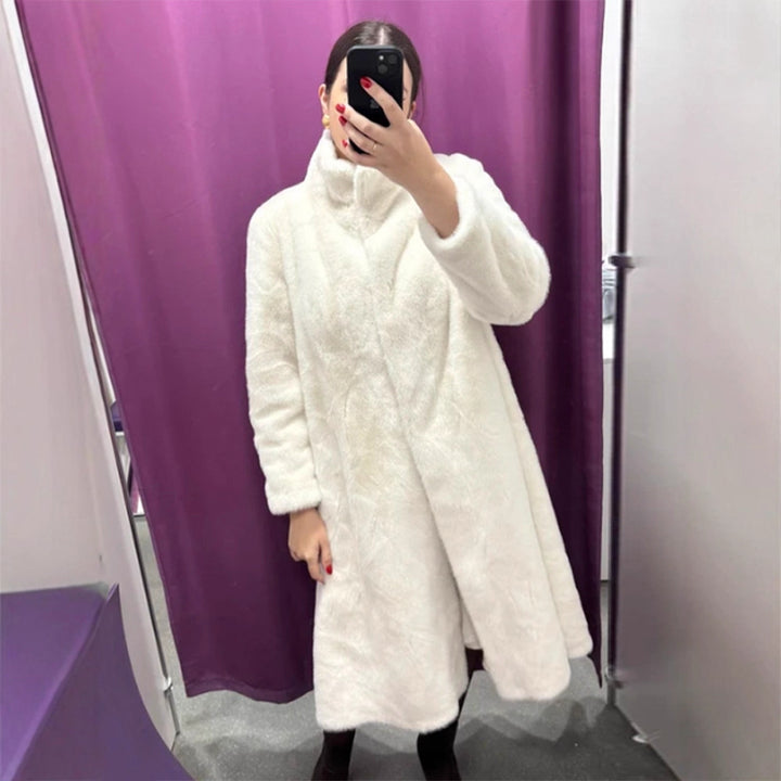 Women's Maxi Faux Fur Coat with Oversized Cut and Patch Pockets Mune Fashion