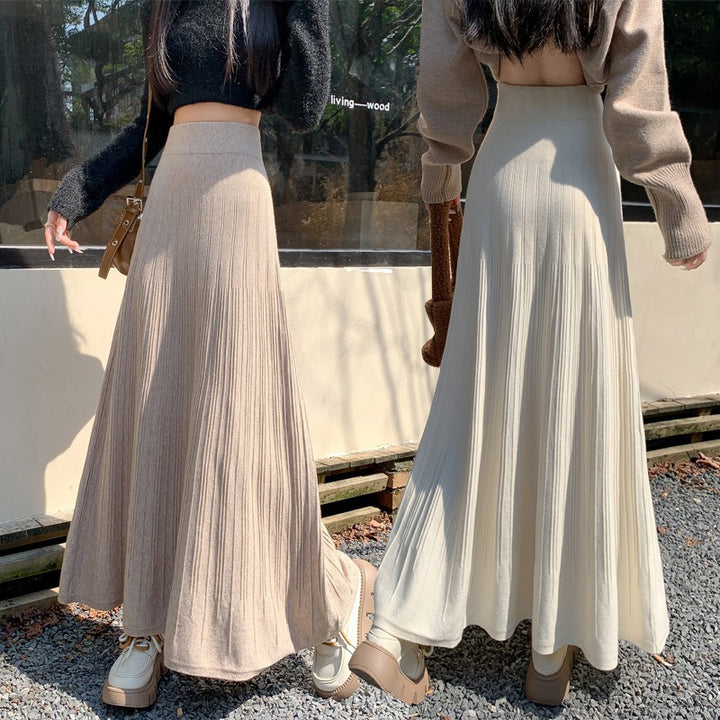 Ladies Maxi Skirt with Elegant Pleats Mune Fashion
