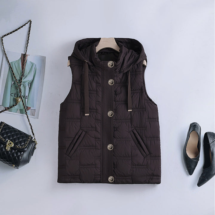 Women's sleeveless quilted hoodie vest with hidden button placket and angled pockets Mune Fashion