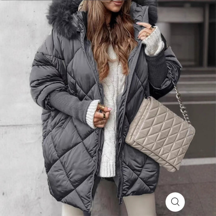 Women Quilted Winter Parka with Removable Hood Mune