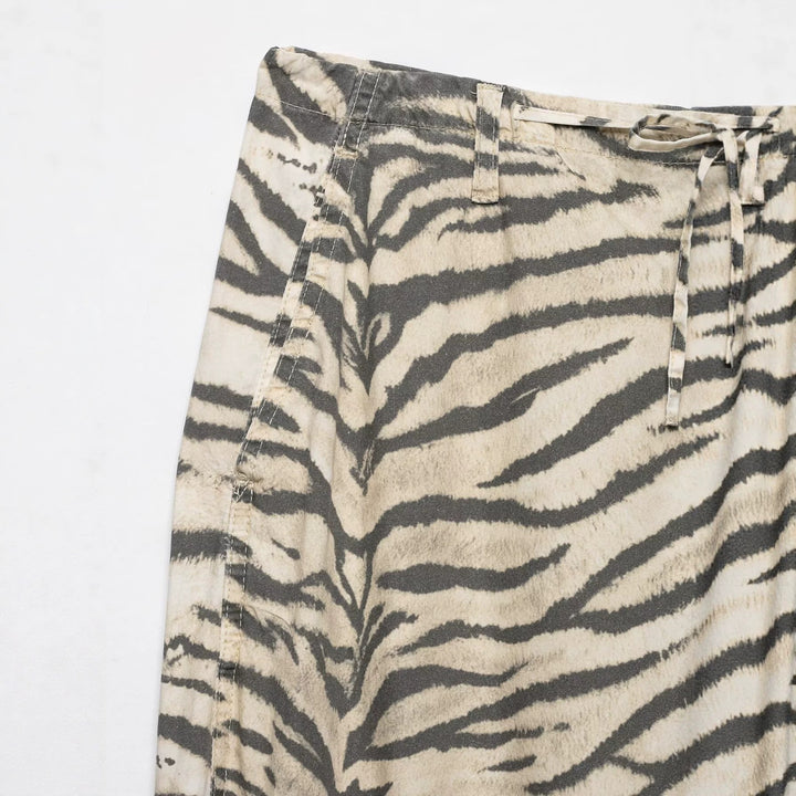 Women's lightweight wide ankle-length pants with drawstring waistband and zebra print Mune Fashion