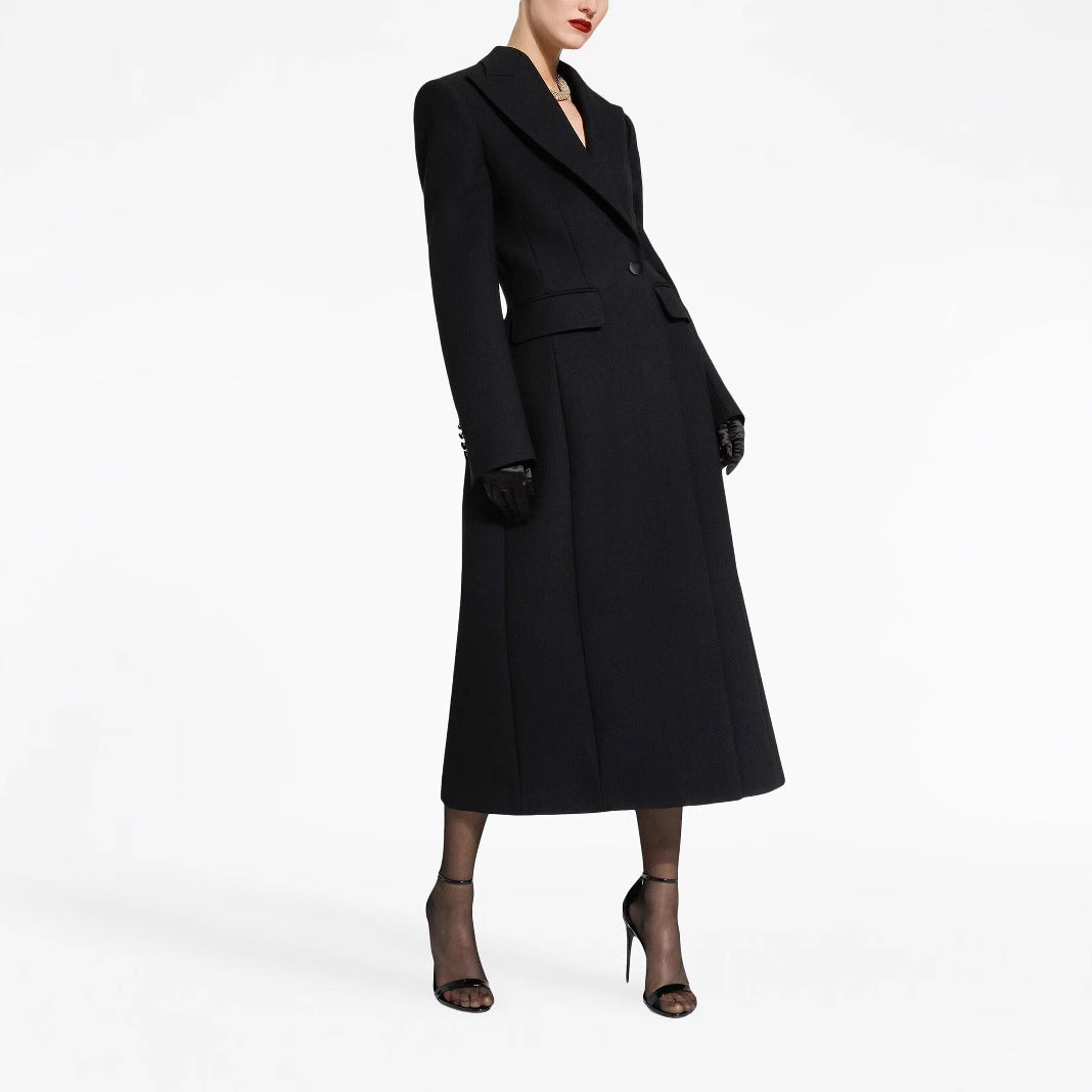 Women's Tailored Longline Coat with Sharp Lapels and Vent Mune Fashion