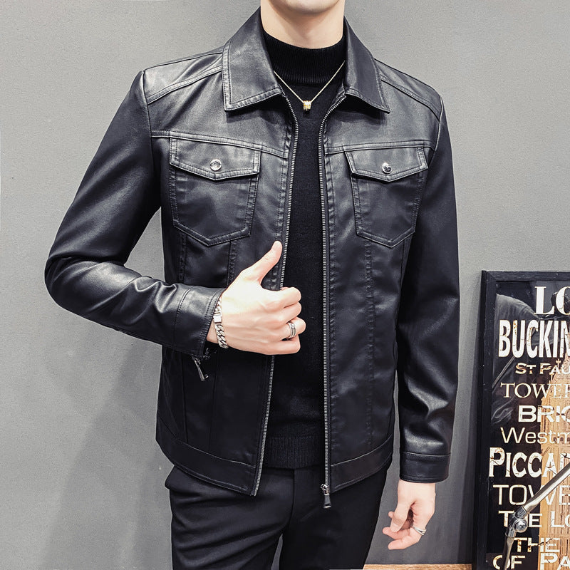 Men's leather-look trucker jacket with zipper, flap pockets and fitted silhouette Mune Fashion