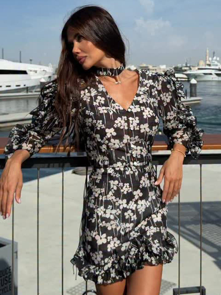 Women Short Chiffon Wrap Dress with V-Neck, Ruffles and Voluminous Sleeves Mune Fashion