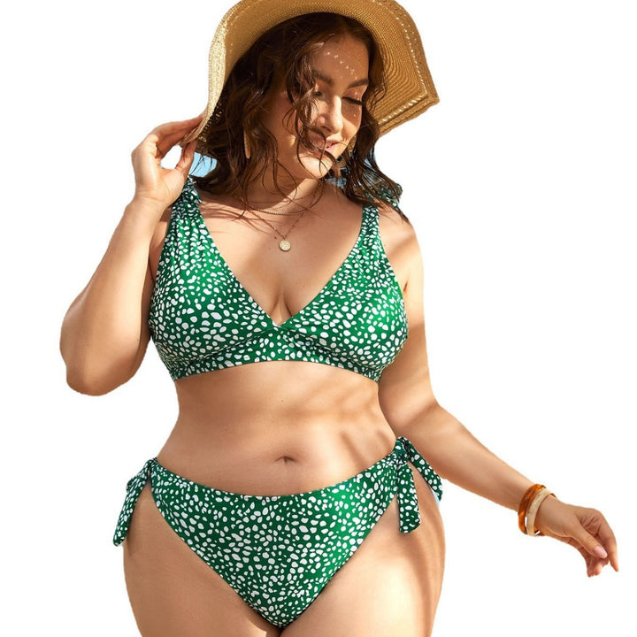 Women Triangle Bikini Set with Playful Knot Design Mune Fashion
