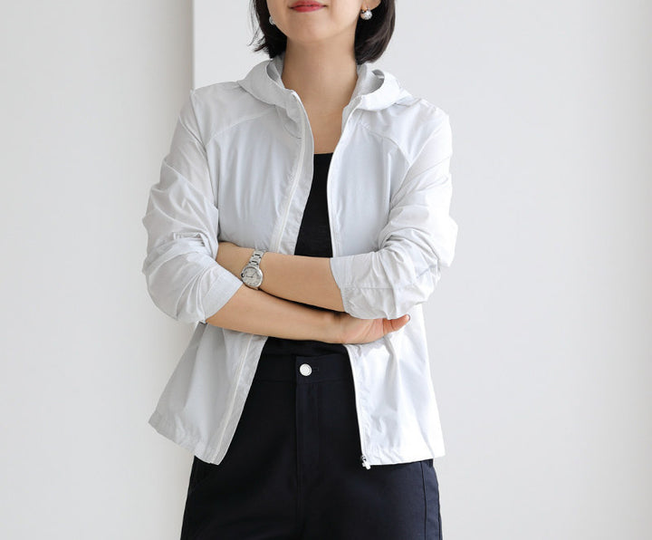 Women Light and Breathable Outdoor Jacket Mune Fashion