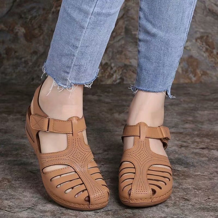Ladies nan closed slingback sandals with perforated upper material, ergonomic comfort footbed and lightweight wedge heel Mune Fashion