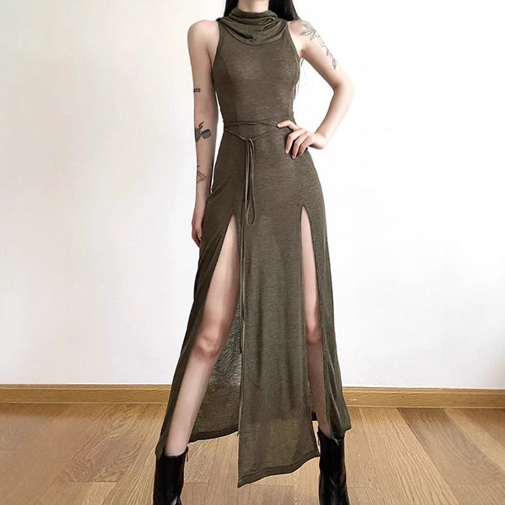 Women Elegant Maxi Dress with High Slit and Hood Mune
