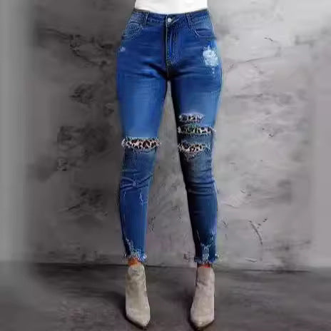 Women Stretch Skinny Jeans with High Waist, Knee Ripped Details and Leo Underlay Mune Fashion