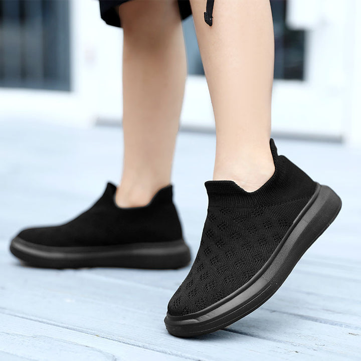 Women's sock-like knitted slippers with perforated hole pattern and shock-absorbing platform sole Mune Fashion