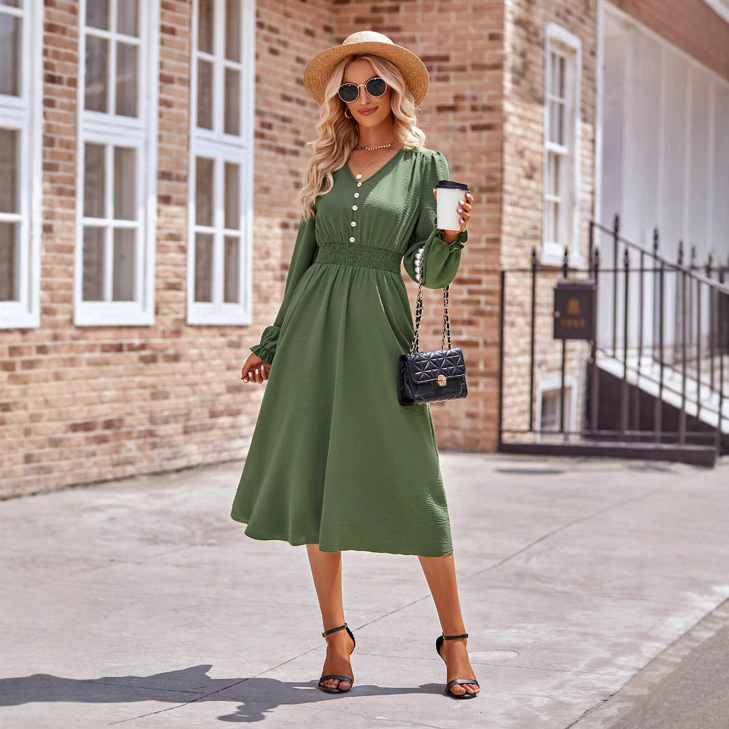 Women’s midi dress with V-neck, gathered smock waist and button placket Drune