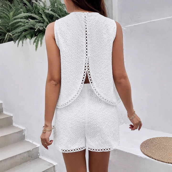 Women's sleeveless lace embroidery two-piece with high-neck top and elastic waist pants Mune Fashion